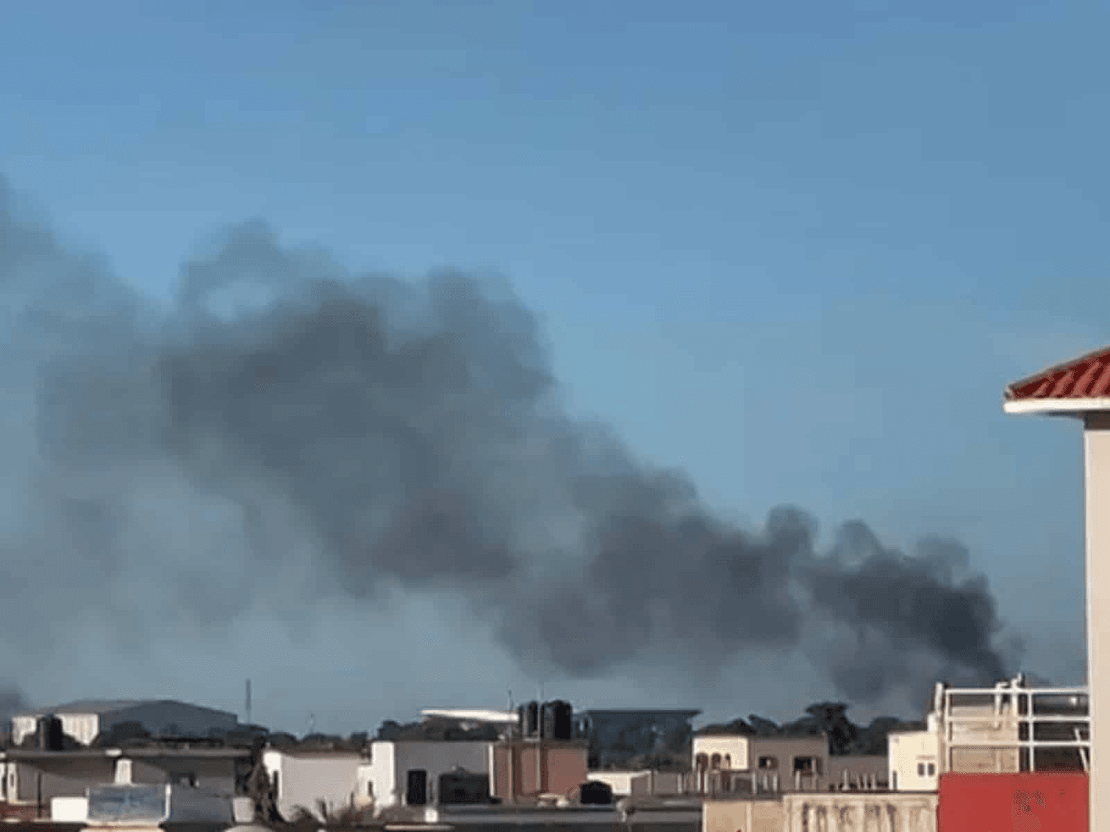 Illustration — Mali : couvre-feu à Bamako, aéroport fermé, ambassades en alerte, la junte perd le contrôle de la narration