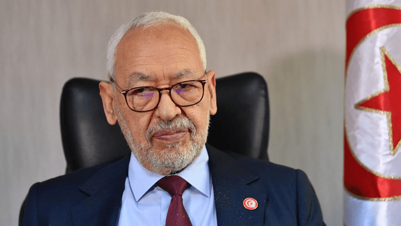 Illustration — Ghannouchi hospitalisé d'urgence depuis sa prison, 84 ans, 40 ans de condamnation : la Tunisie face à ses contradictions