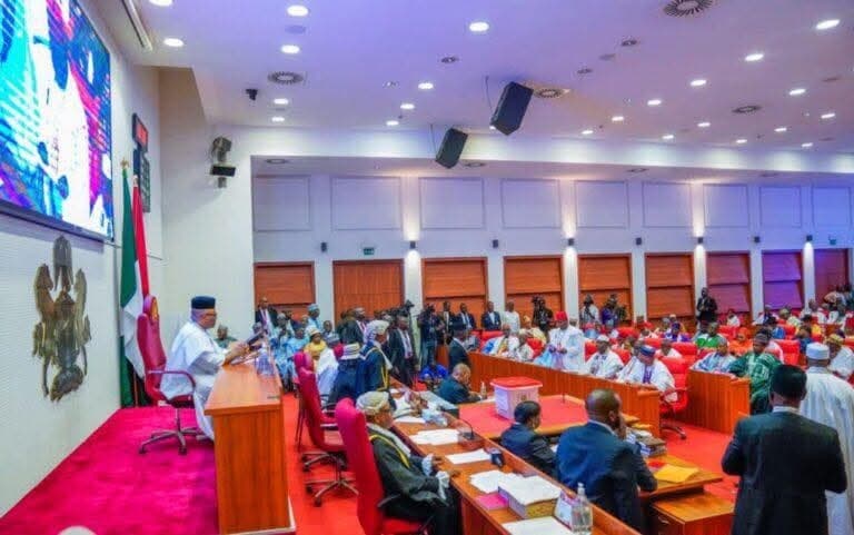 Illustration — Nigeria : le projet de police d'État passe aux assemblées locales, au moins 24 États sur 36 doivent ratifier la réforme constitutionnelle