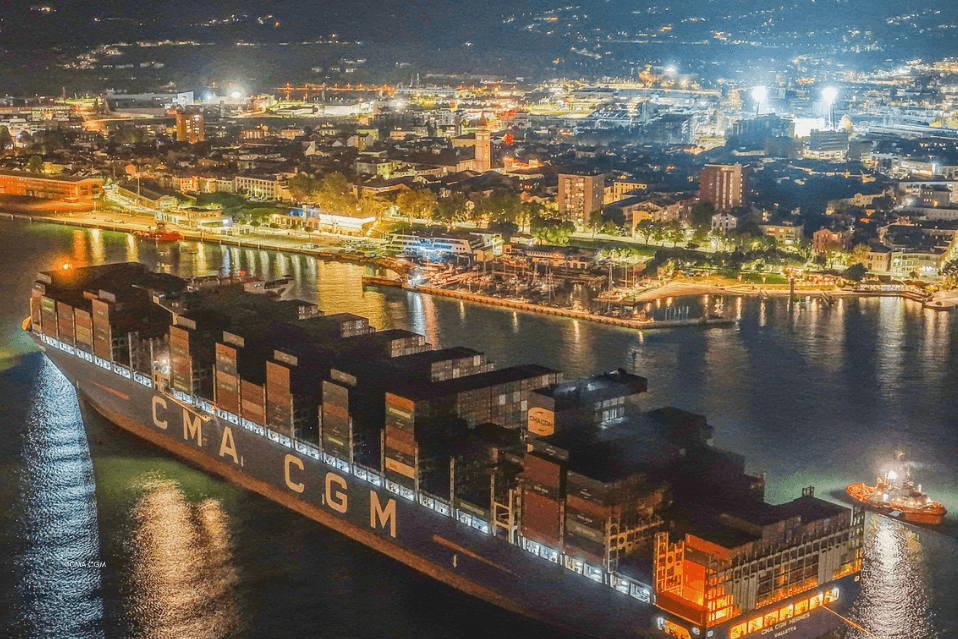 Illustration — CMA CGM ouvre son hub Afrique à Abidjan : le 3e armateur mondial choisit la CI comme capitale logistique