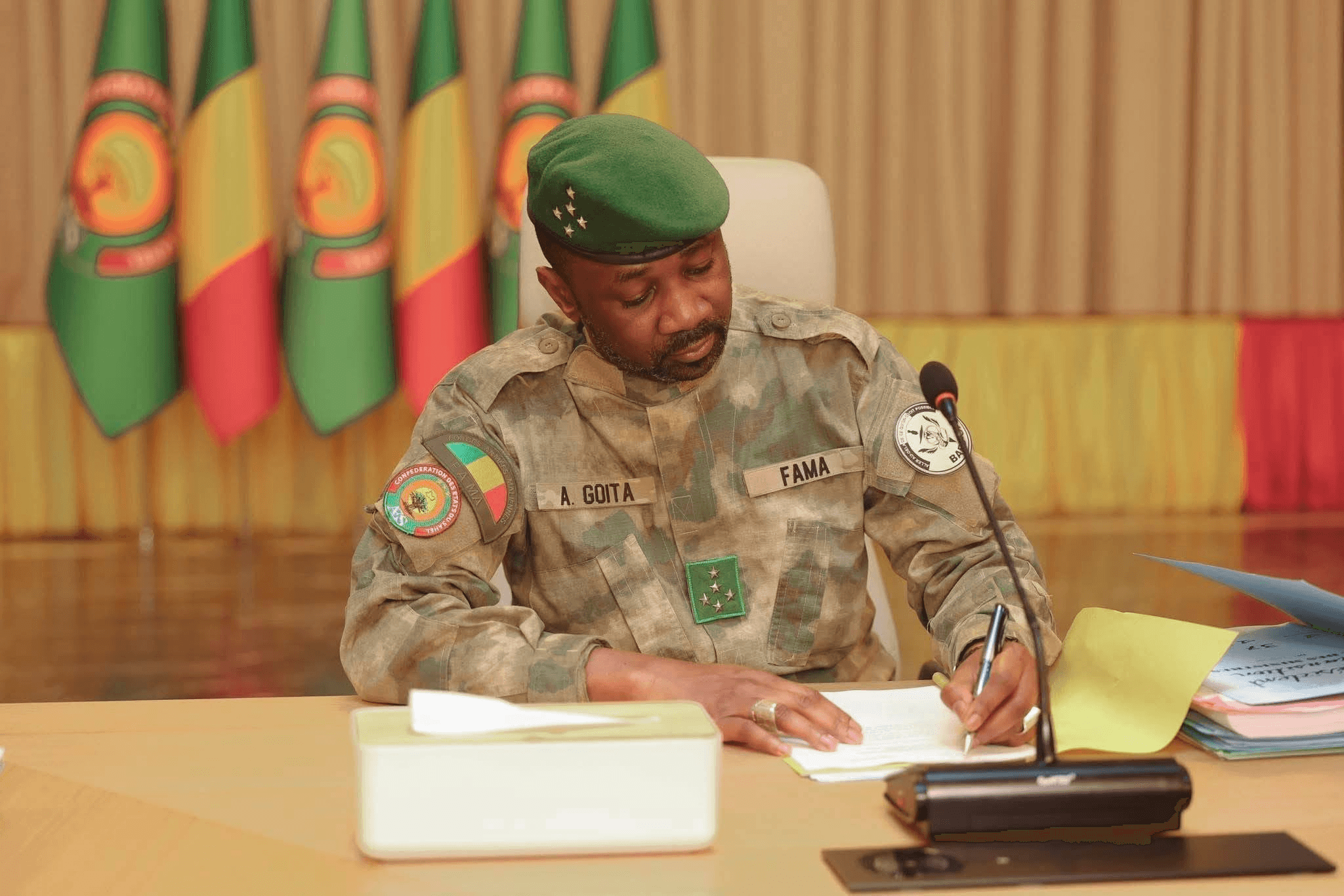 Illustration — Mali attaqué simultanément à Bamako, Kati, Gao, Kidal : le JNIM et le FLA frappent en même temps