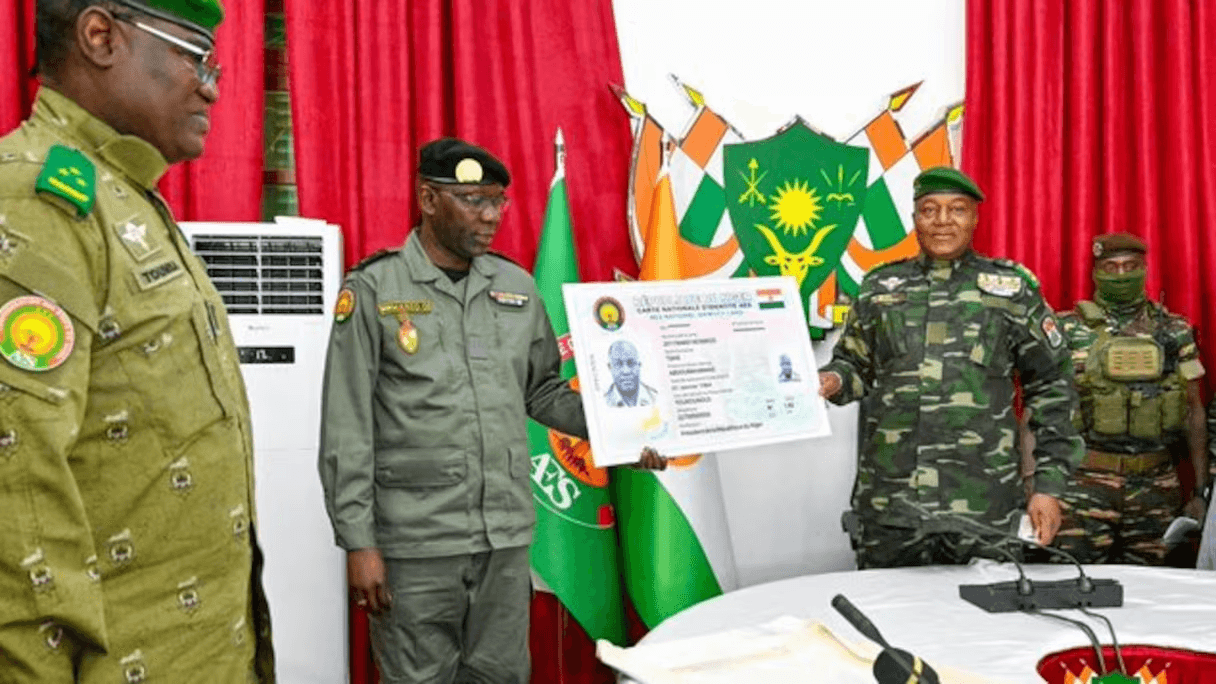 Illustration — AES : une carte d'identité biométrique commune Mali-Burkina-Niger, l'intégration silencieuse qui avance