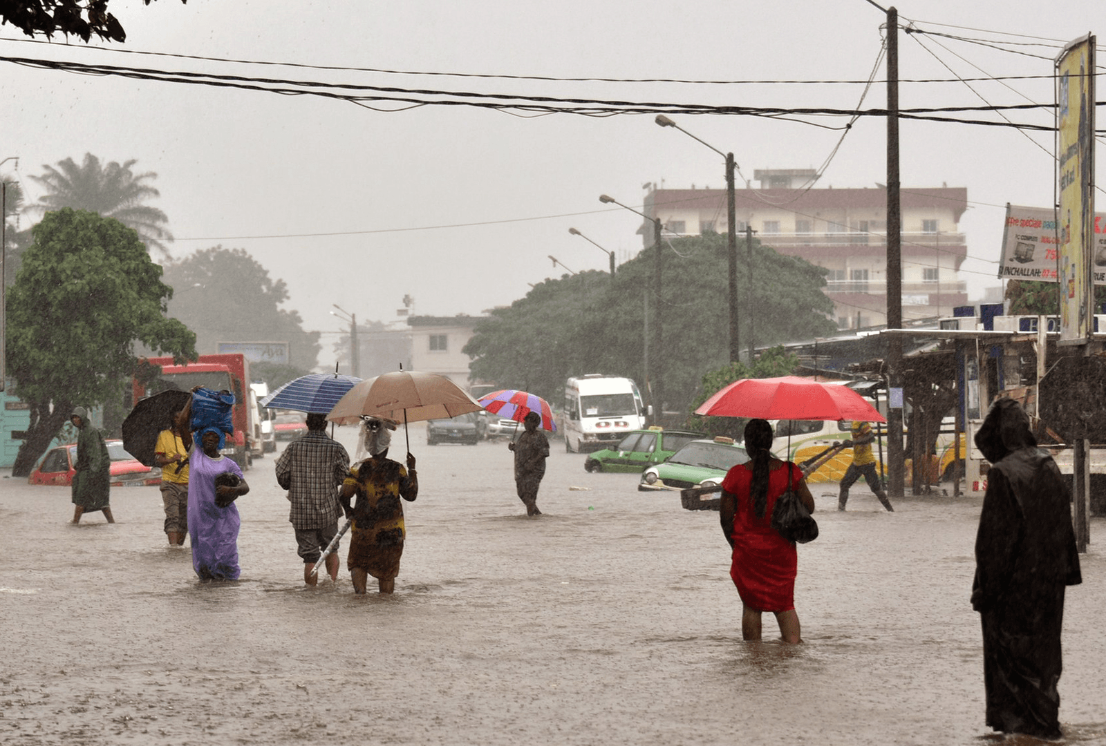 Illustration — Abidjan saison des pluies 2026 : 176 sites à risques, 1 000 ménages menacés et si c'était cette année la pire ?