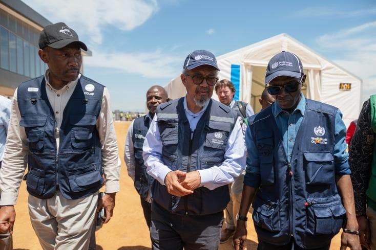 Illustration — RDC : Tedros de l'OMS sur le terrain à Bunia, Ebola ne pardonne pas l'indifférence