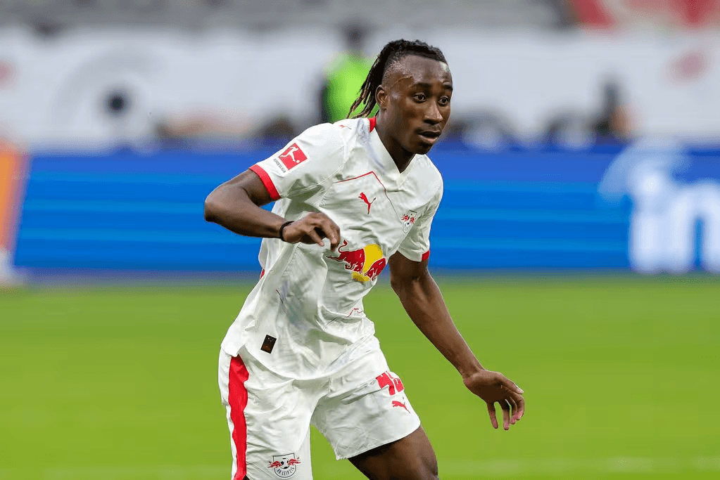 Illustration — Yan Diomandé vaut 100 millions d'euros et veut jouer à Liverpool : à 19 ans, l'Ivoirien qui fait trembler l'Europe