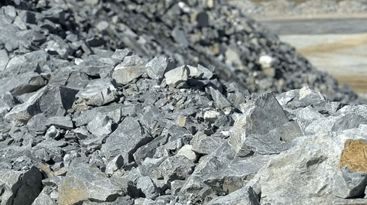 Illustration — Du lithium découvert au Nigeria : une entreprise australienne annonce un gisement majeur au Kwara State