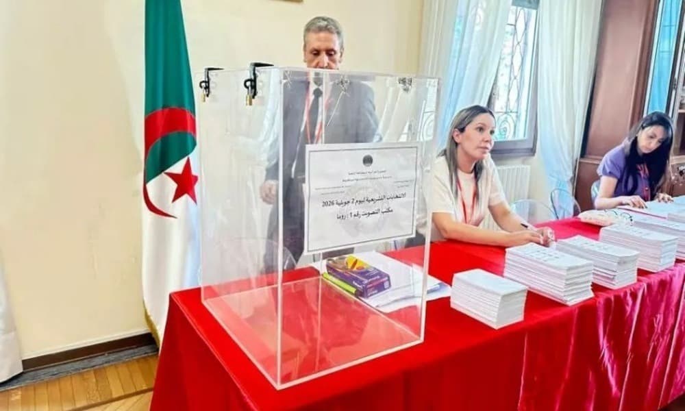 Illustration — Algérie : J-1 avant les législatives du 2 juillet, Tebboune convoque le corps électoral, le FLN favori et la diaspora déjà aux urnes