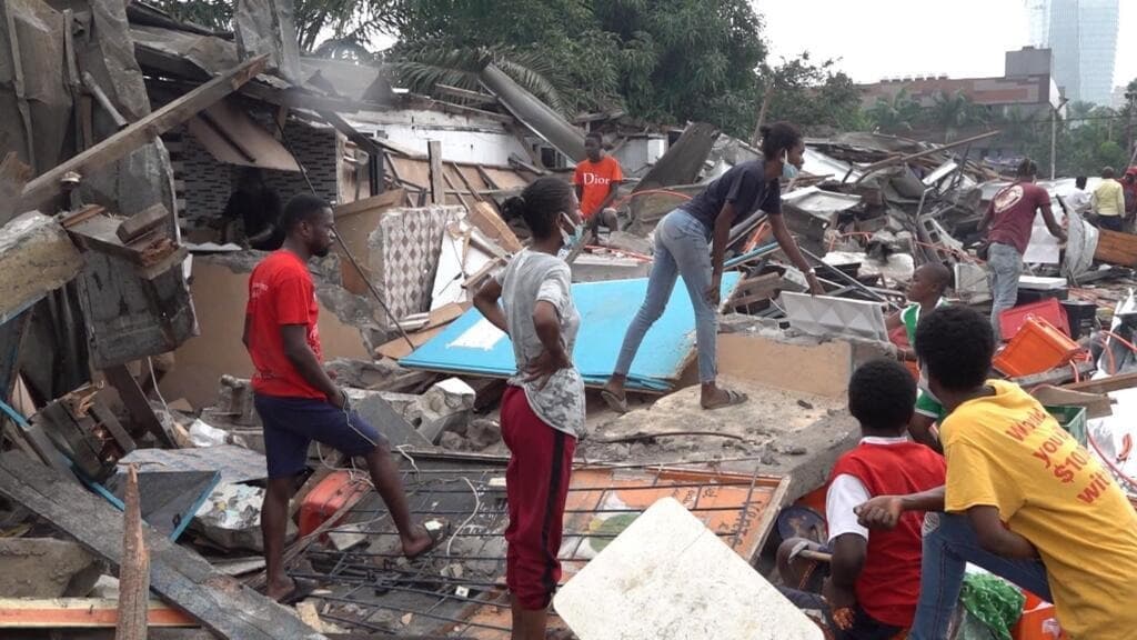 Illustration — Abidjan : la CAPH-CI exige une protection spécifique des personnes handicapées après les déguerpissements, relogement accessible et psychosocial au menu