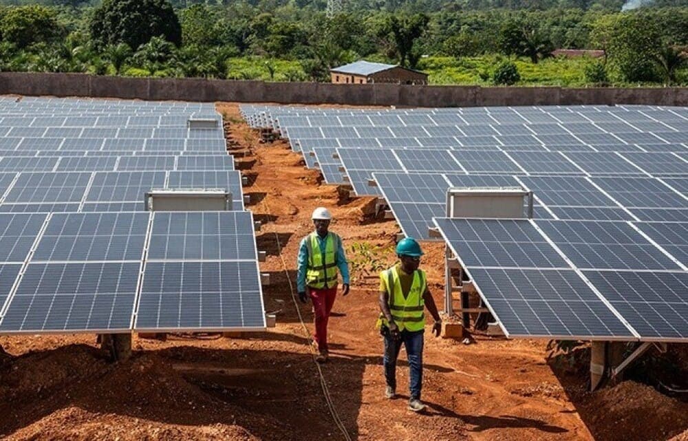Illustration — Zafiri lève 176 millions $ à Cape Town, mini-réseaux et solaire hors réseau pour la Mission 300 (300 millions d'Africains électrifiés)