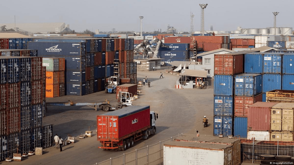 Illustration — « Scale or fail » à Kigali : dix ans après la ZLECAf, le commerce intra-africain est toujours à 15 %, qu'est-ce qui bloque vraiment ?