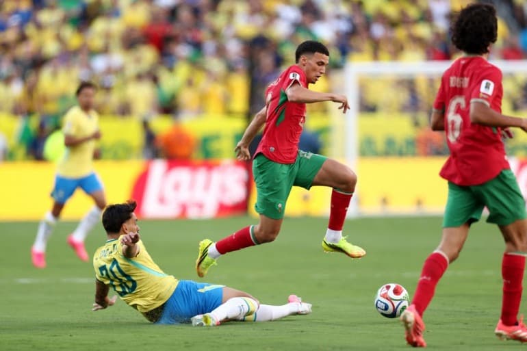 Illustration — Mondial 2026 : le Maroc tient tête au Brésil (1-1), Saibari, Vinicius et la réaction d'Ouahbi « fier mais pas euphorique »