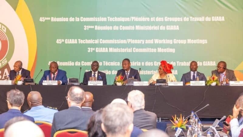Illustration — Côte d'Ivoire : plus de 1 000 dossiers de blanchiment ouverts, Abidjan accélère pour sortir de la liste grise du GAFI