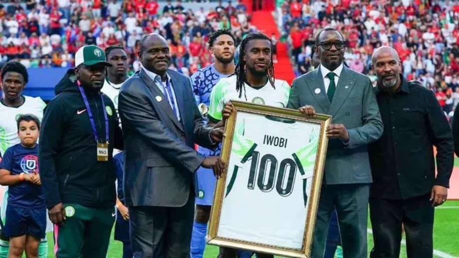 Illustration - Nigeria : Alex Iwobi savoure sa 100e sélection, entre Mondial manqué et héritage d'Okocha