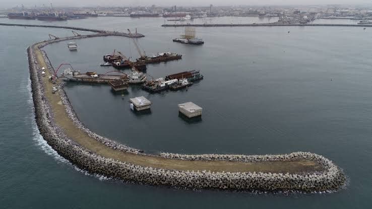 Illustration — Ghana : Accra vise le statut de hub gazier régional, terminal LNG de Tema et pipeline vers le Sahel