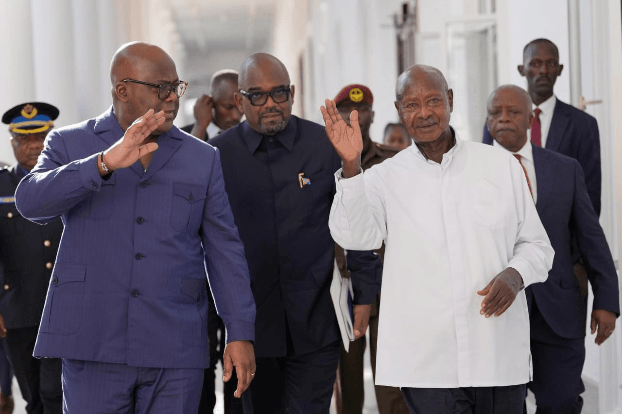 Illustration — Tshisekedi à l'investiture de Museveni : six accords RDC-Ouganda signés à Kampala, Kigali de plus en plus isolée dans les Grands Lacs