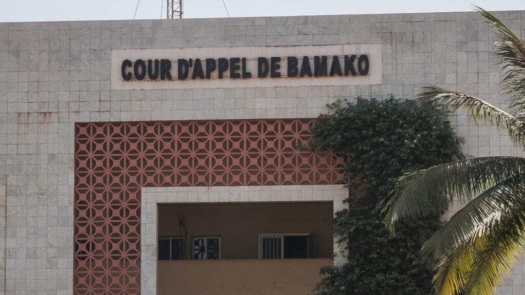 Illustration - Mali : cinq ans après le coup dans le coup, six hommes racontent enfin leur version devant la justice