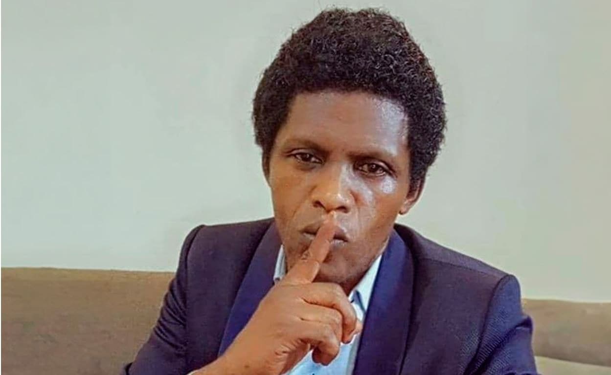 Illustration — Cameroun : au procès Martinez Zogo, la bataille des téléphones rebattue, messages supprimés, Modeste Mopa dans le viseur, Belinga gagne du terrain